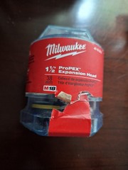 Milwaukee M18 1-1/2″ ProPex Expansion Head 49-16-2612