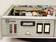 Varian VZC6961D7G1 5.9 – 6.4 GHz 65db Rackmount TWTA for Parts – AS IS