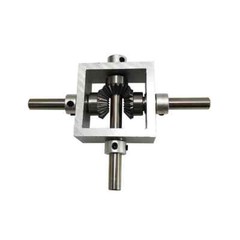 90 Degree Right Angle Transmission Reversing Gearbox Dual Output Shaft Bevel