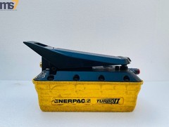 ENERPAC PATG1102N TURBO 2 AIR DRIVEN HYDRAULIC FOOT PUMP 700 BAR/10,000 PSI