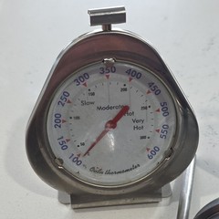 LOT OF 9 RESTAURANT THERMOMETERS – LISTED AS UNTESTED