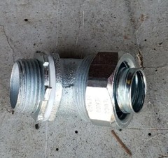 box of 50 – Appleton ST-4575 3/4″ Flexible Conduit Connector Fitting