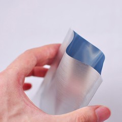 QQ Studio 100 Food-Safe Matte Silver SlickSeal™ Pouches for Food Snack Packaging