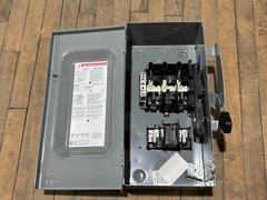 Square D D223N Fusible Safety Disconnect Switch 100A 240VAC 2P Type 1 Enclosure