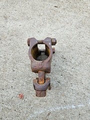 JOHN DEERE CULTIVATOR SHANK PIPE CLAMP ASSY C48N A B H 4020