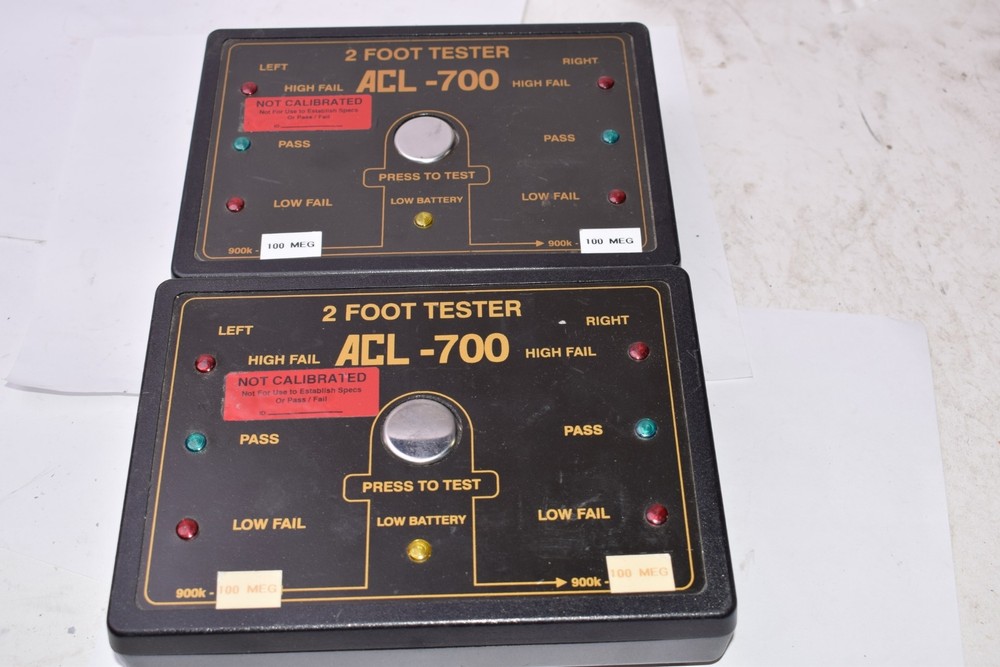 Lot of 2 Vintage ACL – 700 2-Foot Testers 900K-100 MEG