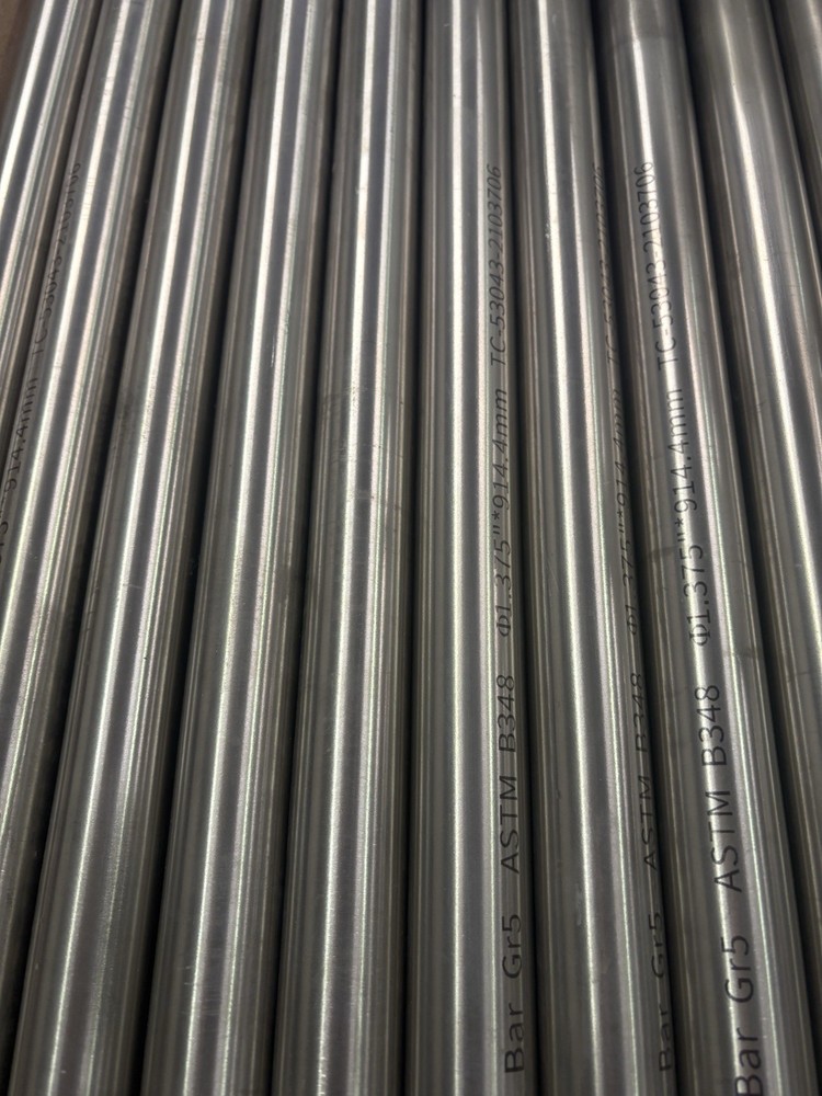 Titanium Round Bar 6AL-4V grade 5 On 1.375 X 36”