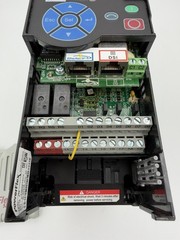 Allen Bradley 25B-D23N104 Power Flex 525 1HP .75KW AC Drive 3-phase 380-480V AC