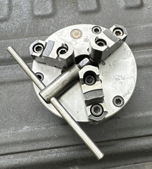 Hardinge Taper 6-1/4″ Bison 3 Jaw (2pc) Metal Lathe Chuck Poland Adjustru