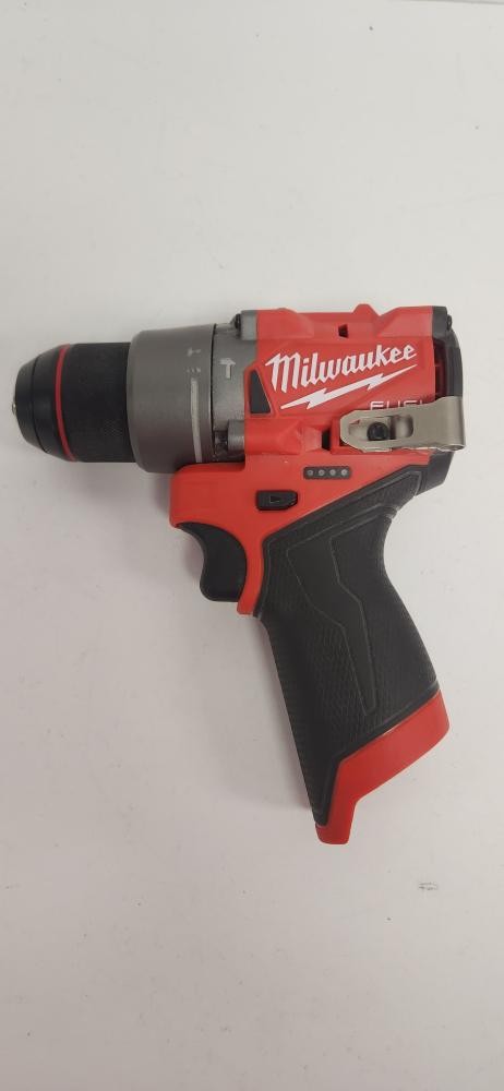 MILWAUKEE TOOLS 3404-20 (P04023459)