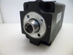 PARKER 50 TCHDBRS 3A 100.0 HYDRAULIC CYLINDER 50mm. BORE X 100mm. STROKE N.O.S.