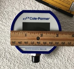 Cole Parmer 68935-18 Battery-Powered Digital Gauge 0-100.0 PSIG 1/2” MADE IN USA