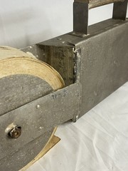 Drywall Taper With Wood And Web Handle