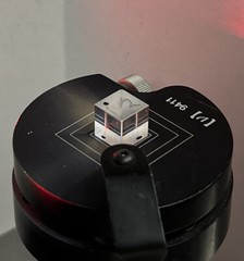 Polarized 10mm Beam Splitter cube centered @ 808nm