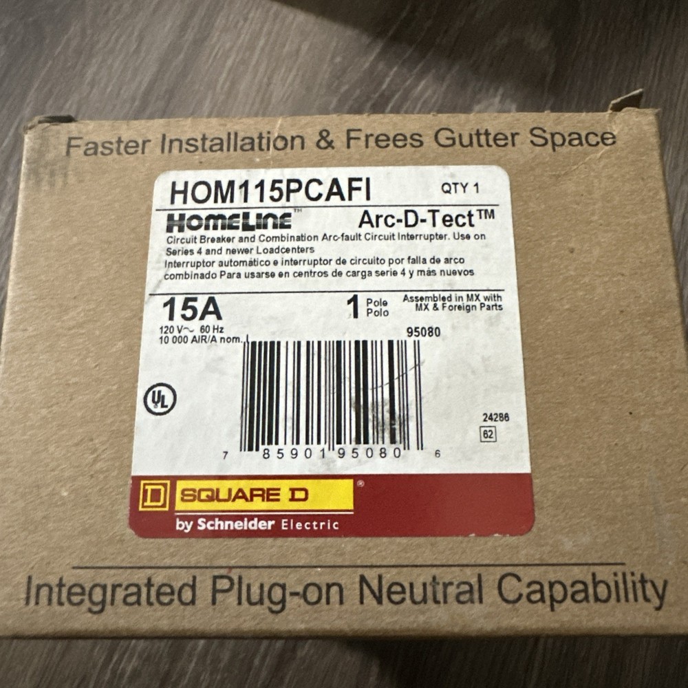 8 pcs 15 Amp SQUARE D HOMELINE HOM115PCAFI HOM115PCAFIC