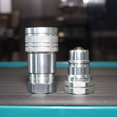 1″ AG Hydraulic Quick Couplers Set – 1″ NPT Thread