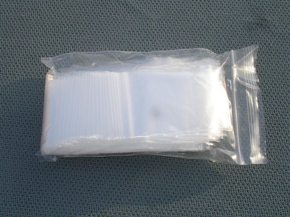 100 Count Uline 2 Mil. 2″ X 3″ Resealable Clear Poly Plastic Bag, PN S-1291