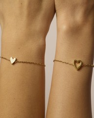 PAVOI 14K Gold Plated Matching Heart Charms Bracelet Set Women Adjustable 2-Pack