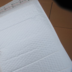 AirnDefense 1000 #000 4X8″ White Shipping Padded Envelope Poly Bubble Mailers
