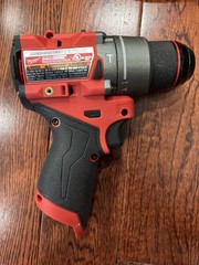 Milwaukee 3404-20 1/2″ M12 Hammer Fuel Brushless Drill Driver Kit With Bag