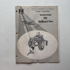 1967 International Harvester 194 Moldboard Plow Operators Manual