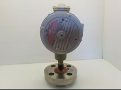 UNITED ELECTRIC CONTROLS MODEL 156 PRESSURE SWITCH W/AMETEK 316 ST.STL DIAPHRAGM