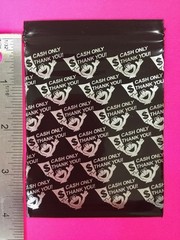 BaggiesSince1987 – 3040 3″ X 4″ Zip Seal 5 DESIGN MIXED Opaque Bags Silver Print