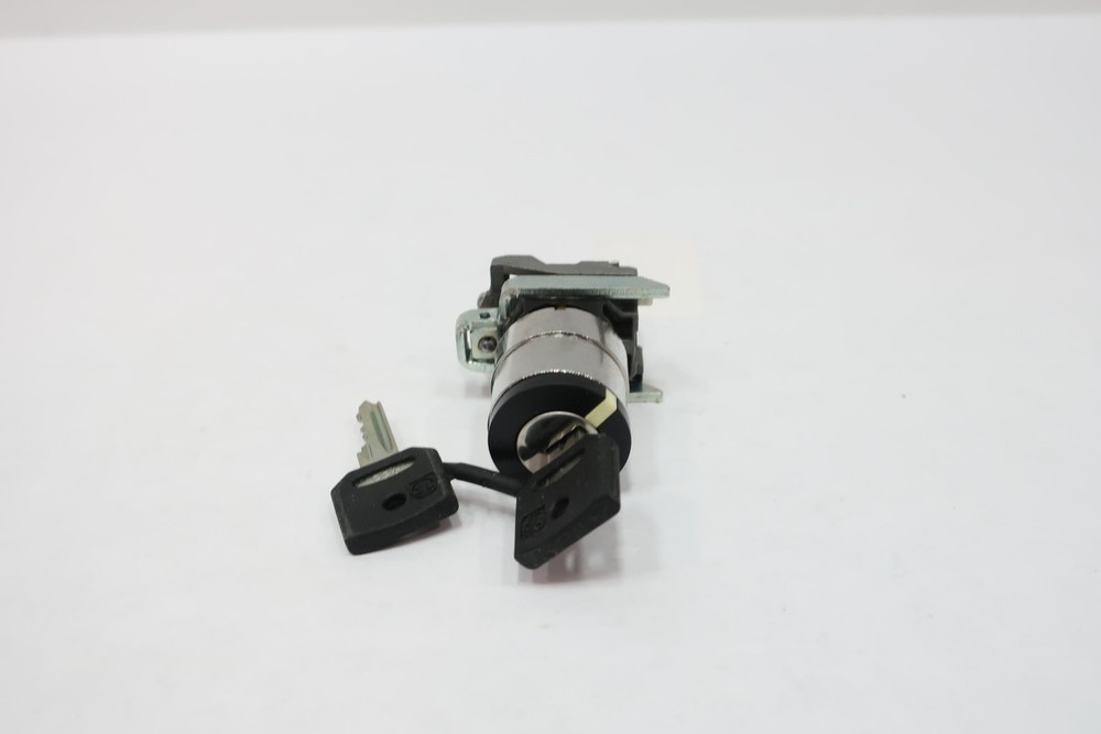 Schneider XB4 BG41 Selector Switch Keyed 2 Pos Non-illuminated