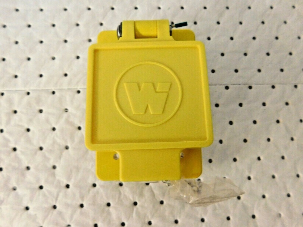 WoodHead Watertite Receptacle W/Locking 2 Pole/3 Wire NEMA L7-20 277V