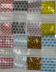 Apple Brand #1515 Baggies – 1.5” x 1.5” – 1,200 Total – Random Assorted Styles