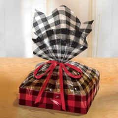 Buffalo Plaid Treat Tray, Plastic Bag, and Red Ribbon Kit – 2 Pack (130156)