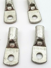 Lot of 10 Burndy YAV6CL1 #6 AWG #10 Stud Short Barrel Crimp Lugs