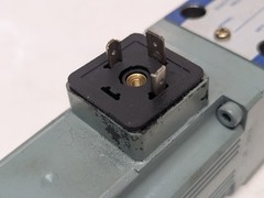 Yuken EDG-01V-H-11 electro hydraulic relief valve Japan industrial as shown