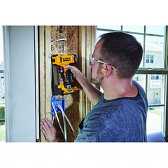 1 In. Insulated Electrical Staples 10 Boxes (540 per Box)
