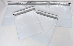 NEW 8.5×11″ White #2 Padded BUBBLE MAILERS Poly Bag Self-Seal Shipping Envelopes