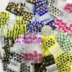BaggiesSince1987- 5858 ZipSeal DesignBags 1000 METALLIC P, EL CHAPO, 👀Details🔽