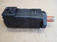 Unbranded 350400A71-G9 Hydraulic Motor – See Description