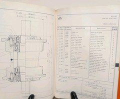 1967 Berco Allis-Chalmers Replacement Parts for Crawler Tractors Manual
