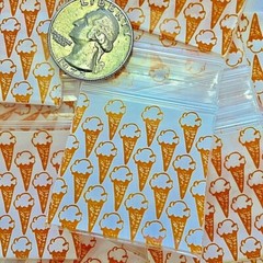 BaggiesSince1987 – 1515 ZIP SEAL DESIGN BAGS METALLIC GIRLY DESIGN, 👀Details🔽