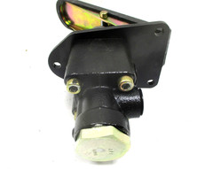 428-43-37100 GENUINE SINGLE BRAKE FOOT VALVE FOR KOMATSU WA700-3 WHEEL LOADER