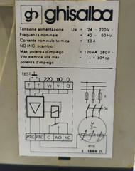 GHISALBA GHST 110V OR 220V AC CONTACTOR RELAY 50/60HZ
