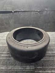 (QTY 2) Globe Star Smooth Press On Forklift Tire 16-1/4x7x11-1/4 (413/178-286)
