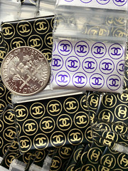 BaggiesSince1987 – 1034 Design Zip Bags Metallic 25 DSN MIX 100PCS, READ DETAILS