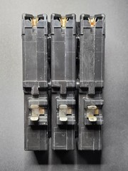 Square D HOM115PCAFI – LOT OF 3 *1 NEW-2 USED* Arc Fault (AFCI) Circuit Breaker