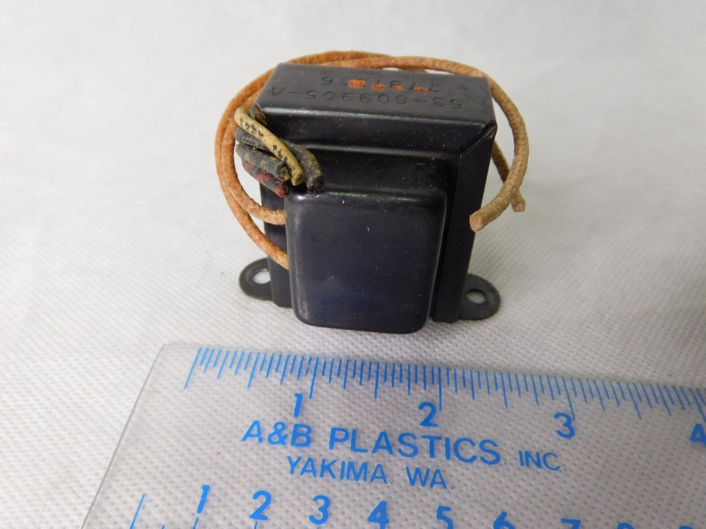 Vintage Transformer 110v to 11.5v or 220v to 22.5 v, electronics, etc.