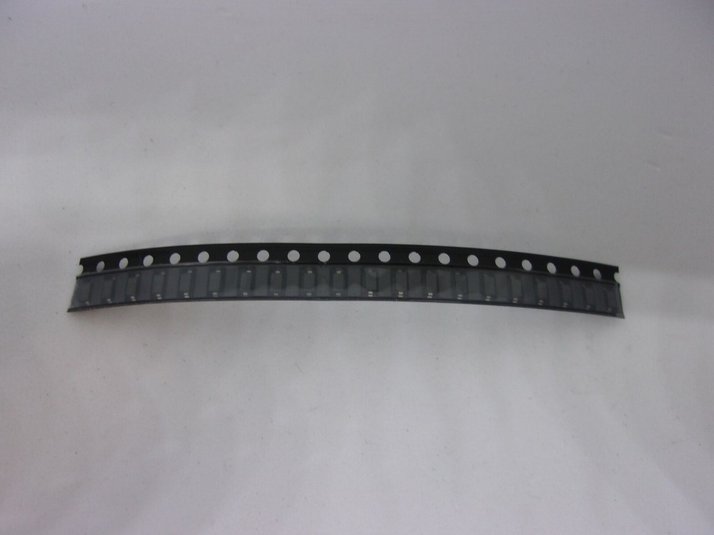 20 Pcs Pack Lot SOD-123 MBR0520 0.5A 20V Schottky MBR0520LT MBR0520LT1 IC Diodes