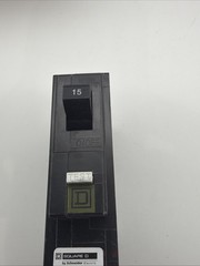 2 PCS Square D HOM115PCAFI 15 A Plug-On Neutral Arc-Fault Breakers NEW
