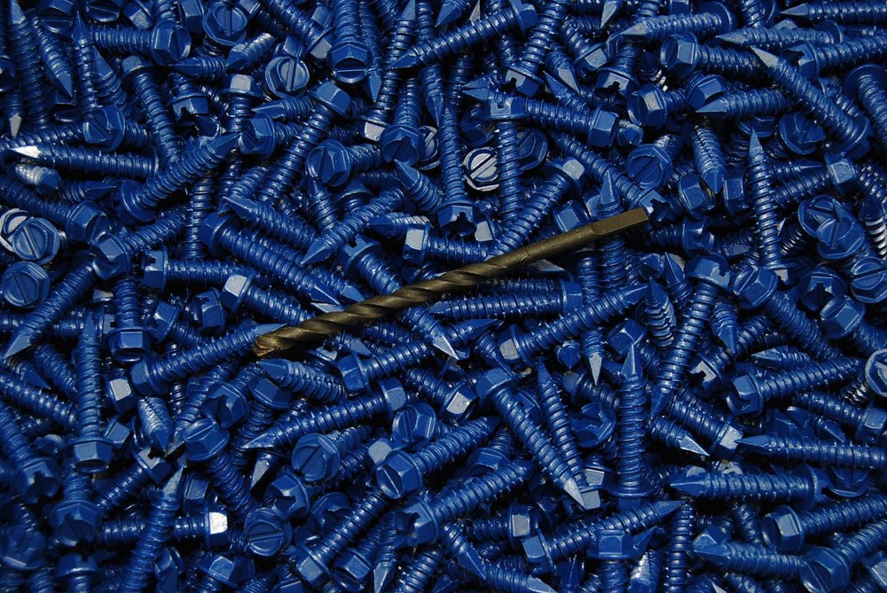 (2,500) Hex Washer Head 1/4 x 1-1/4 Concrete Screws Tapcons + 3 Bits BULK