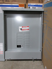 Eaton BRP12L200R Main Lug BR Loadcenter 200A 120/240V 1PH3W N3R -E3166 NEW-B