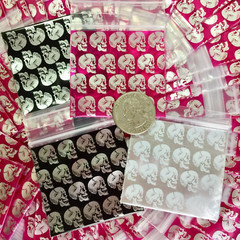 BaggiesSince1987 – 2020 Design Zip Bags SKULL SILVER 3C MIX 100PCS, READ DETAILS